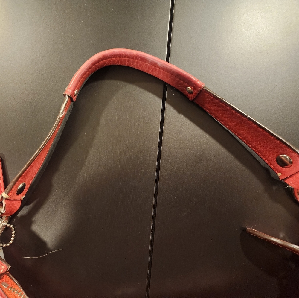 vintage Coach Ergo Hobo bag in red milled leather. - Picture 8 of 12
